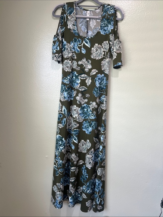 24Seven Dresses & Skirts - Olive Floral Cold-Shoulder Maxi Dress with Blue & White Print